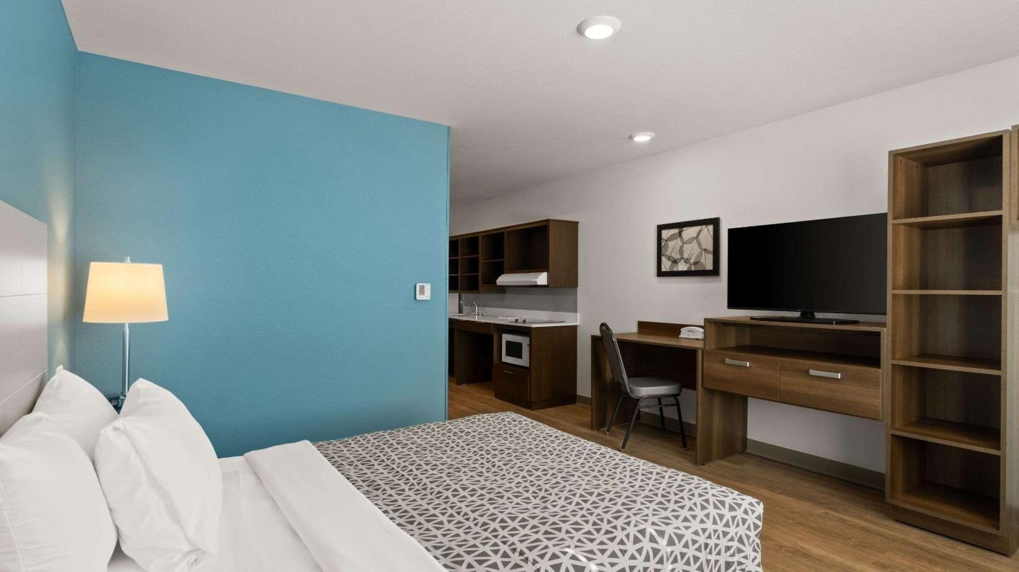 Woodspring Suites Greeley Exterior foto